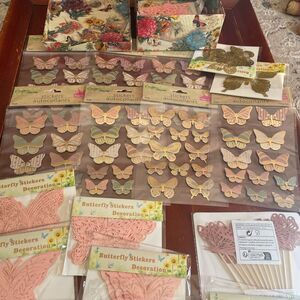 Crafters Square Butterfly Stickers Appliqués in a Butterfly Themed Box